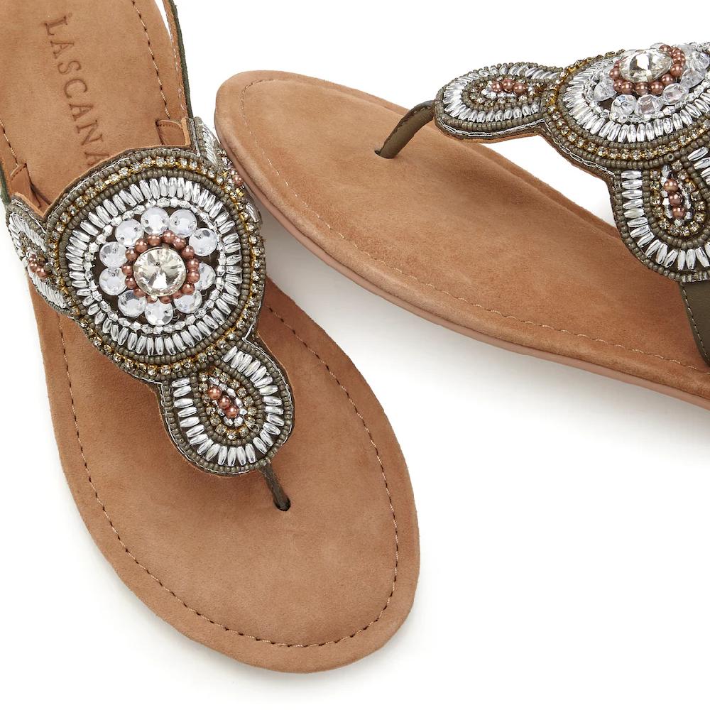 LASCANA Zehensteg-Sandale Mit Aufwendiger Verzierung Und Softer Lederinnensohle