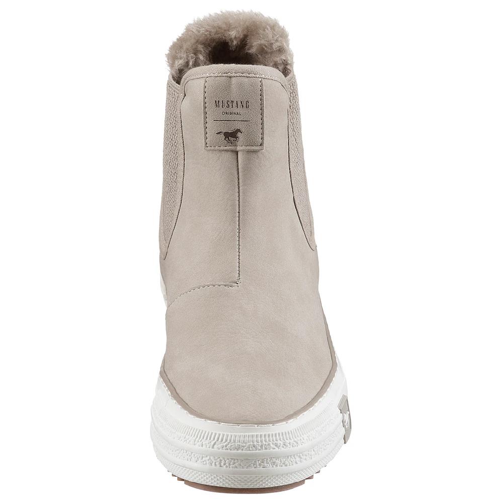 Mustang Shoes Chelseaboots Mit Beidseitigen Stretcheinsätzen ▷ Für