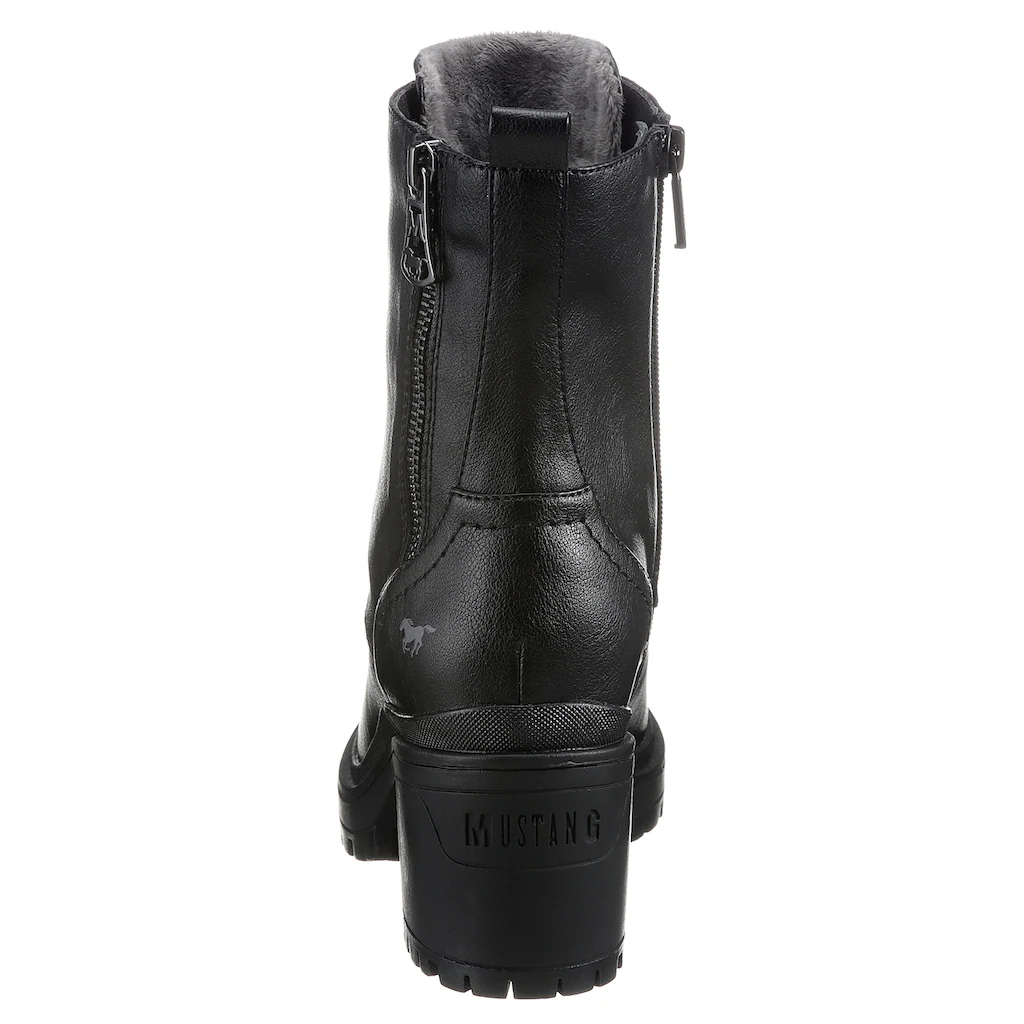 Mustang Shoes Schnürstiefelette Mit Kräftiger Profilsohle Online Kaufen