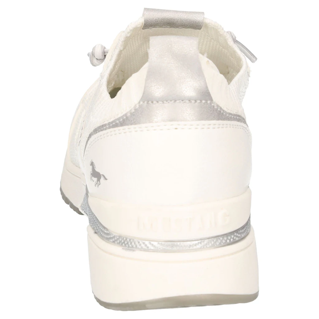 Mustang Shoes Slip-On Sneaker Slipper Sneaker Freizeitschuh Mit Glitzerapplikationen