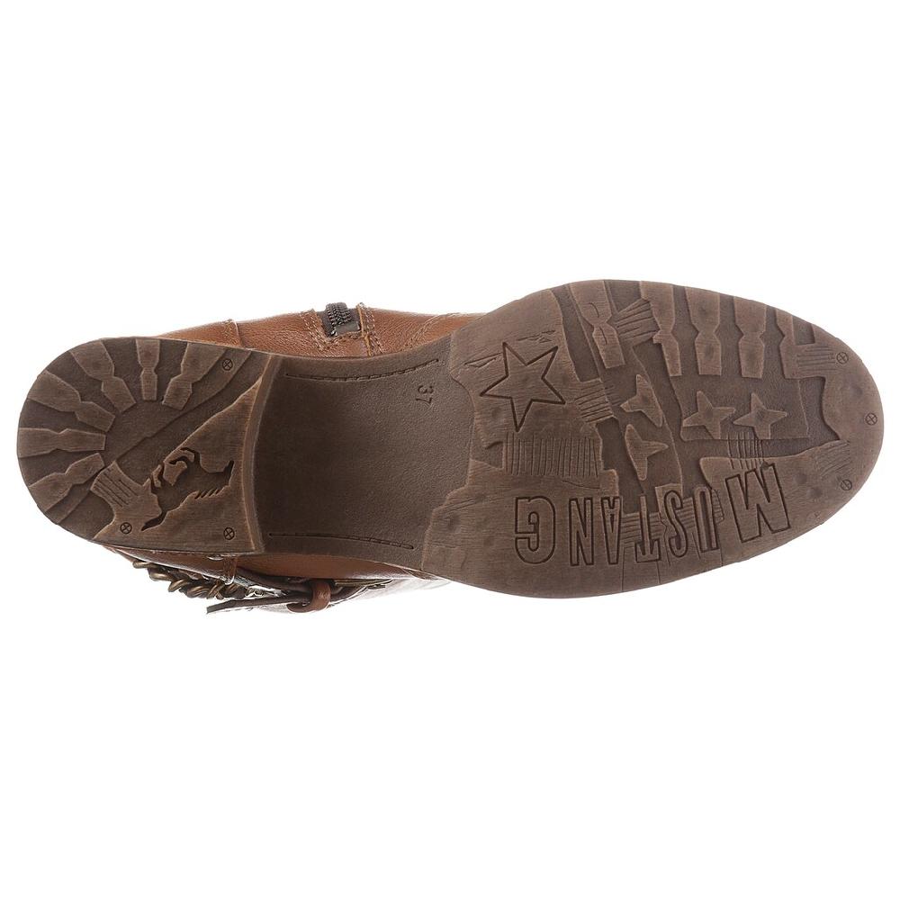 Mustang Shoes Stiefel Mit Nietenband Und Zierkette Online Bestellen