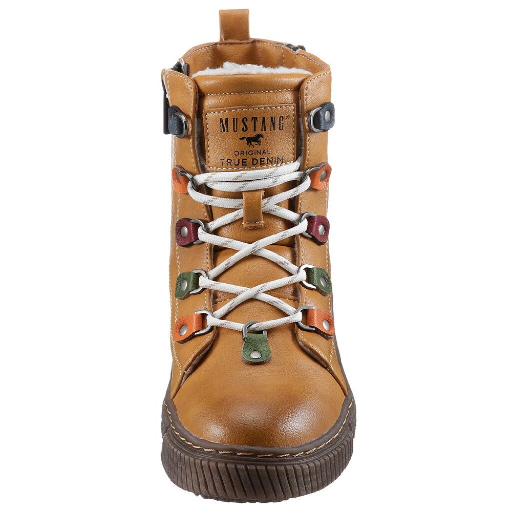 Mustang Shoes Winterboots Mit Nieten Und Bunten Besätzen Bestellen