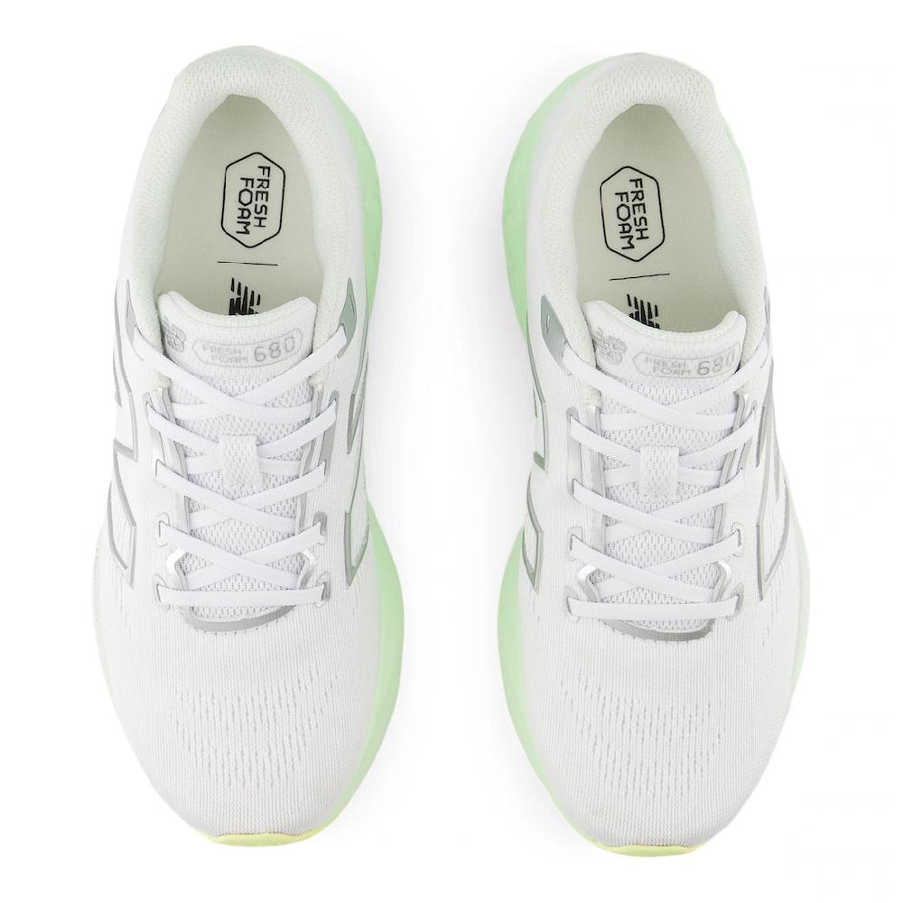 New Balance Laufschuh »W680«