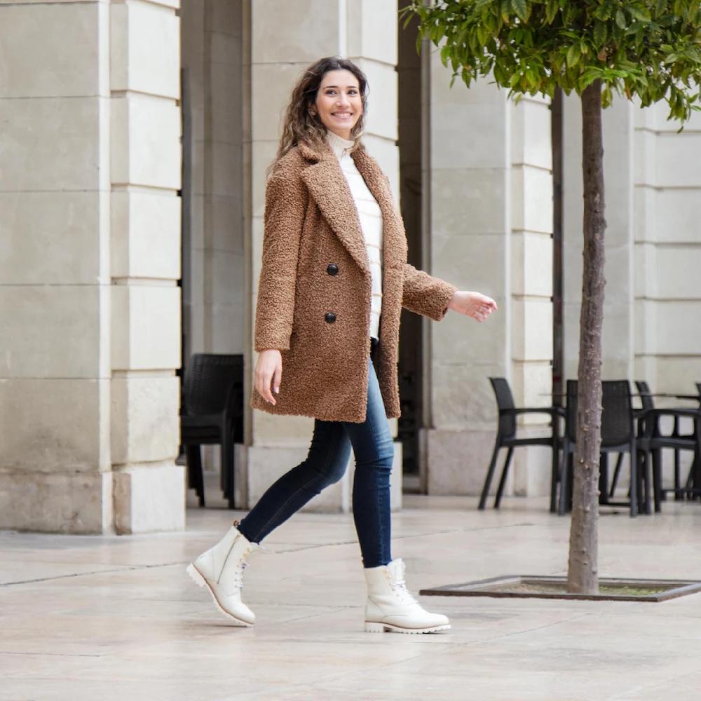 Panama Jack Winterboots »FARA IGLOO TRAV« Schnürboots Winterstiefelette Warmfutter Mit Anziehlasche Online Kaufen