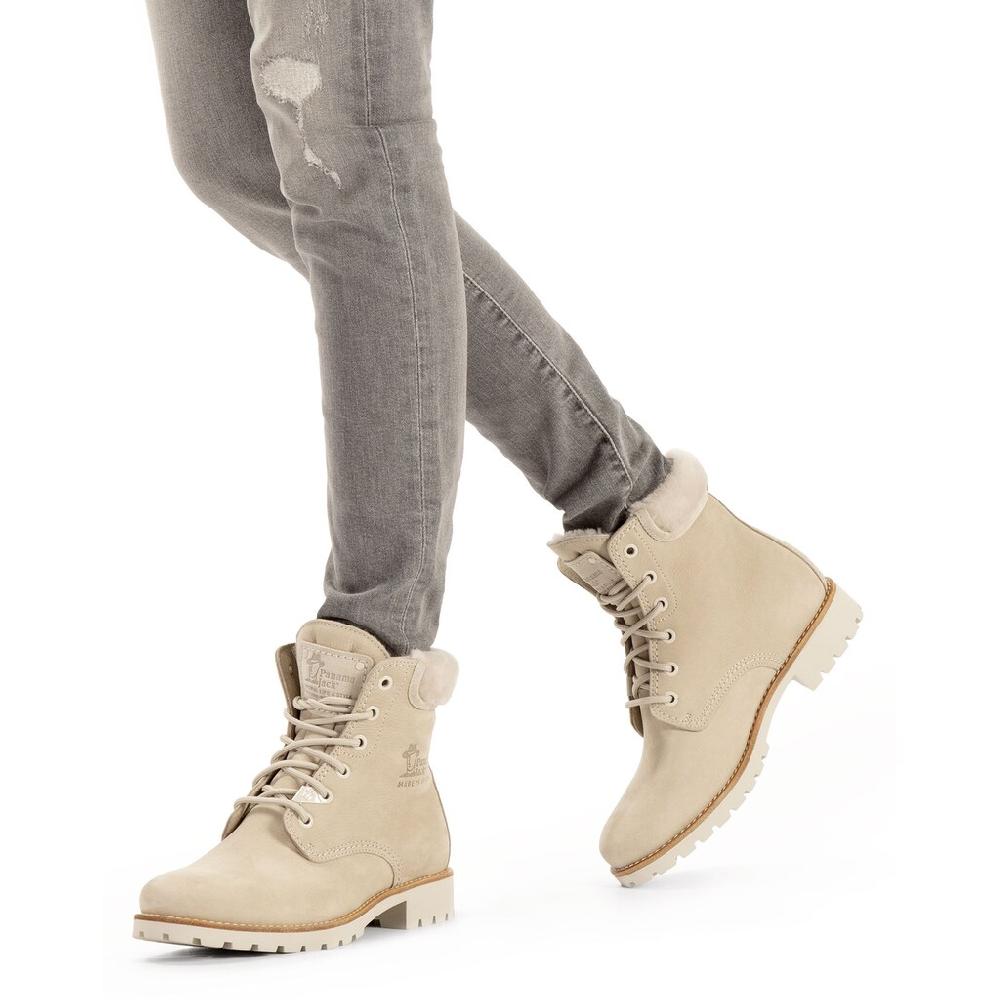 Panama Jack Winterboots »Panama 03 Igloo Trav« Schnürboots Profilsohle Mit Lammfell-Schaftkragen Online Bestellen