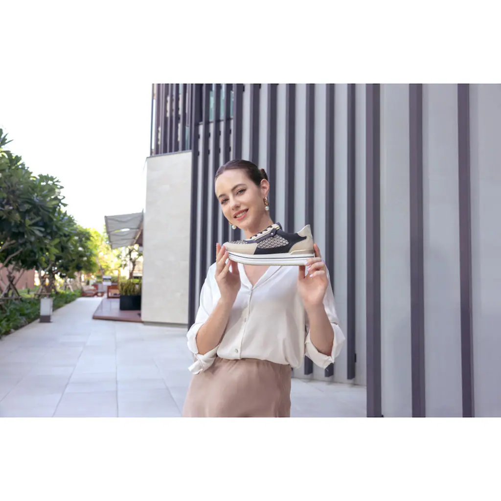 Remonte Plateausneaker Freiezitschuh Halbschuh Schnürschuh Vegan Kontrastbesatz