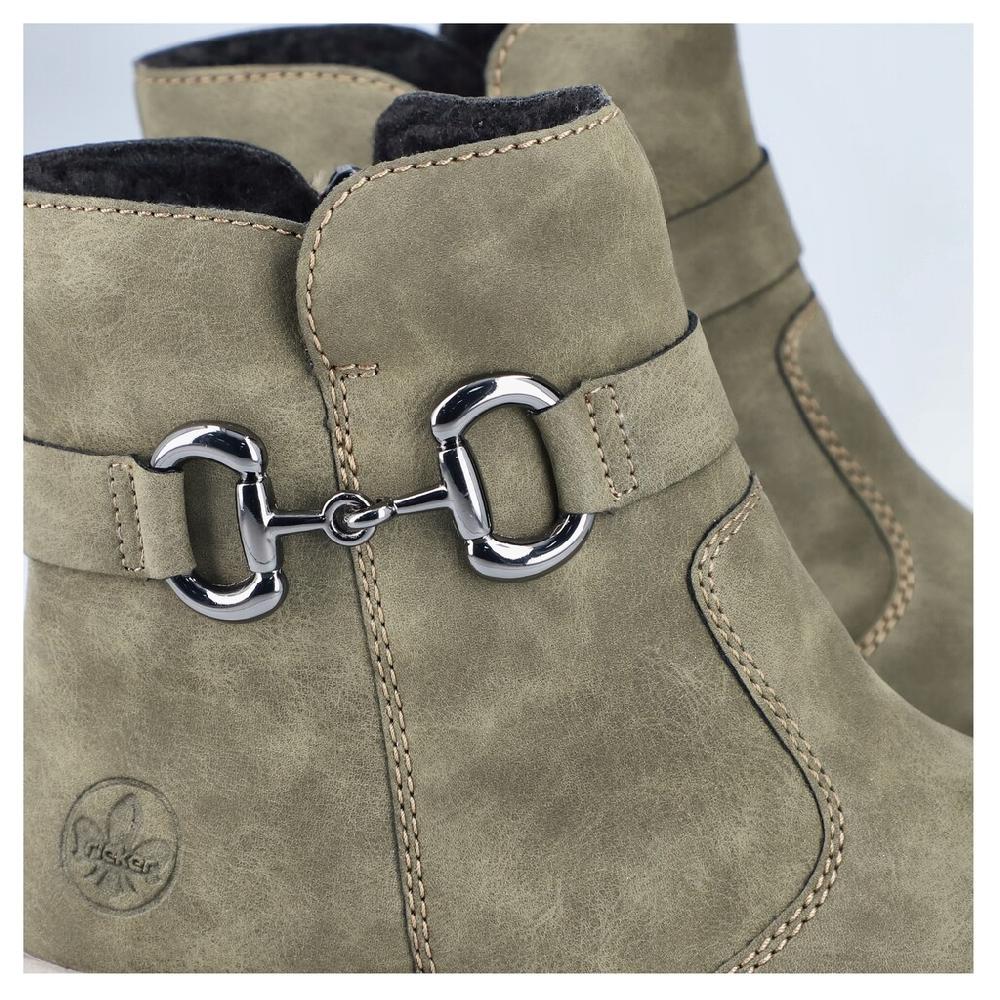 Rieker Winterstiefelette Winterboots Plateausohle Mit Zierschnalle Und Innenreißverschluss Bestellen