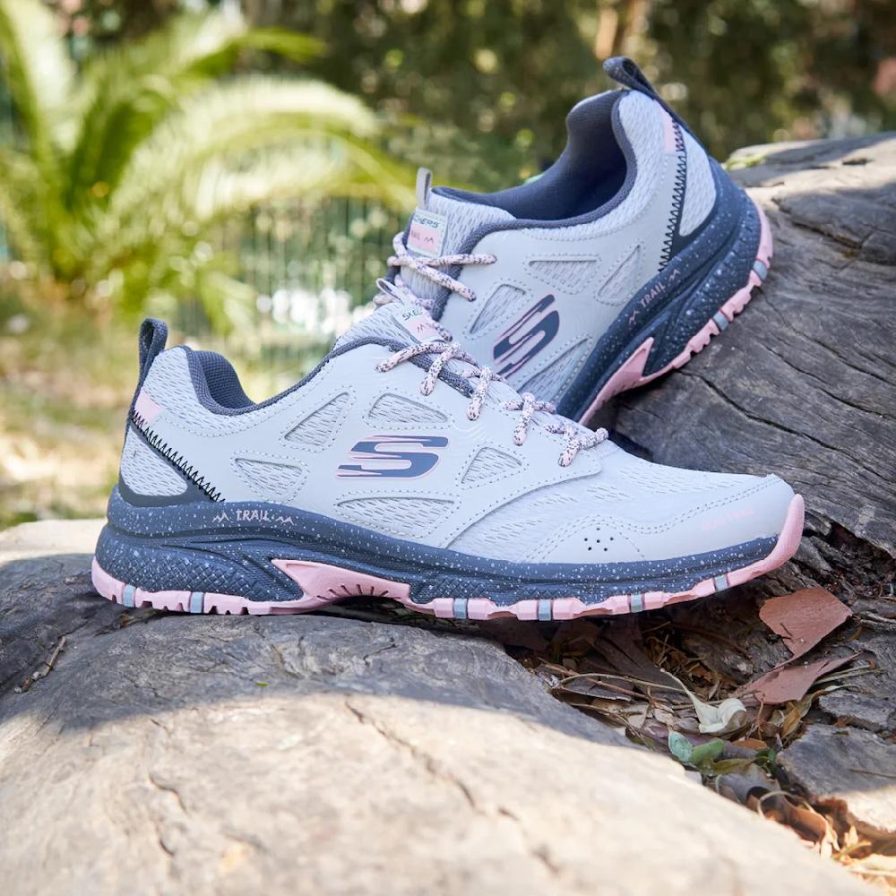 Skechers Sneaker »HILLCREST PURE ESCAPADE« Im Materialmix Freizeitschuh Halbschuh Schnürschuh Bestellen