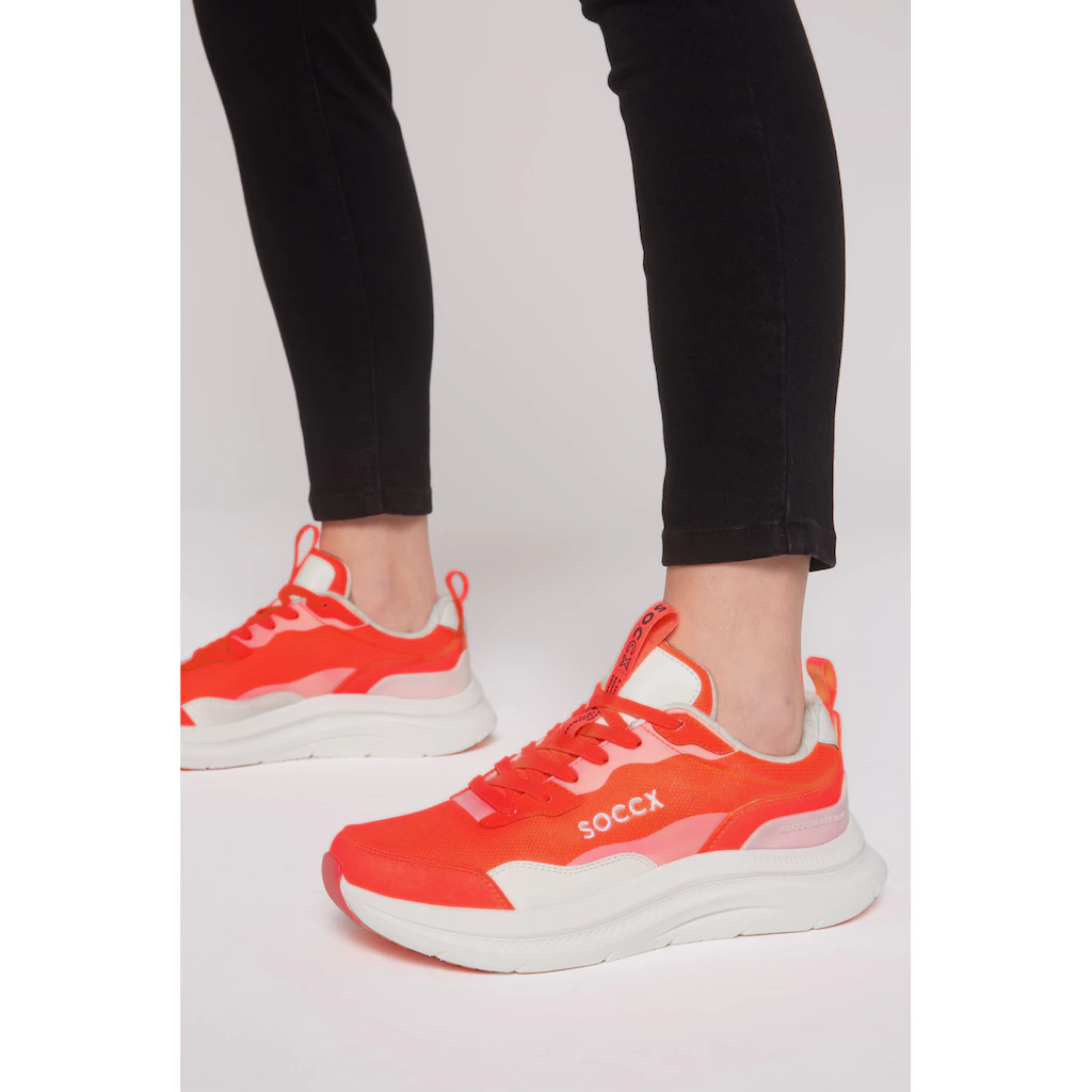 SOCCX Sneaker Mit Fersenstabilisator