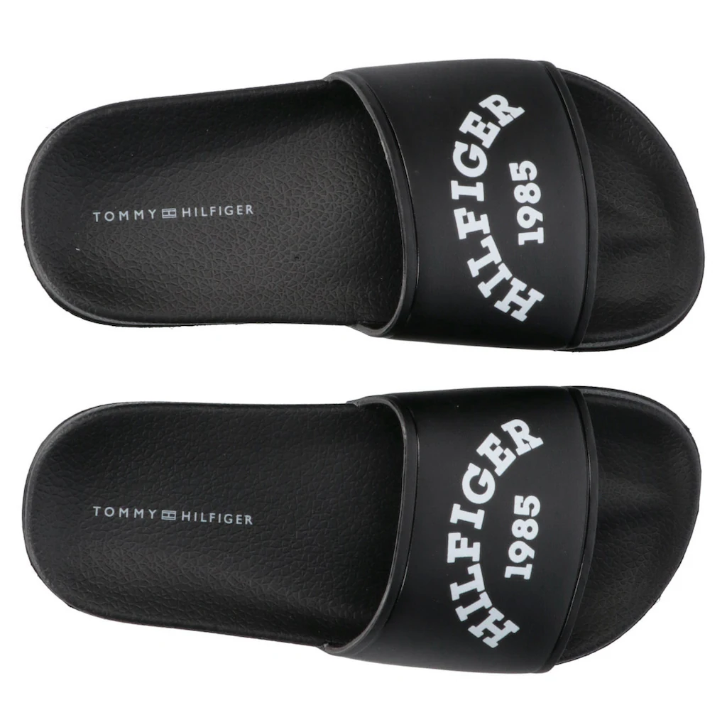 Tommy Hilfiger Badepantolette »LOGO POOL SLIDE« Sommerschuh Badeschuh Poolslides Mit Großem Markenaufdruck Online Kaufen