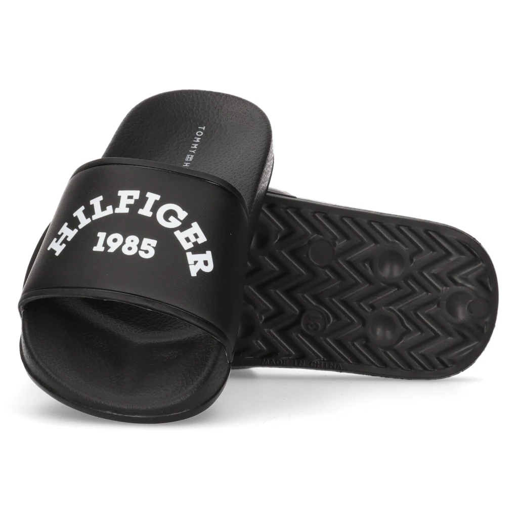 Tommy Hilfiger Badepantolette »LOGO POOL SLIDE« Sommerschuh Badeschuh Poolslides Mit Großem Markenaufdruck Online Kaufen