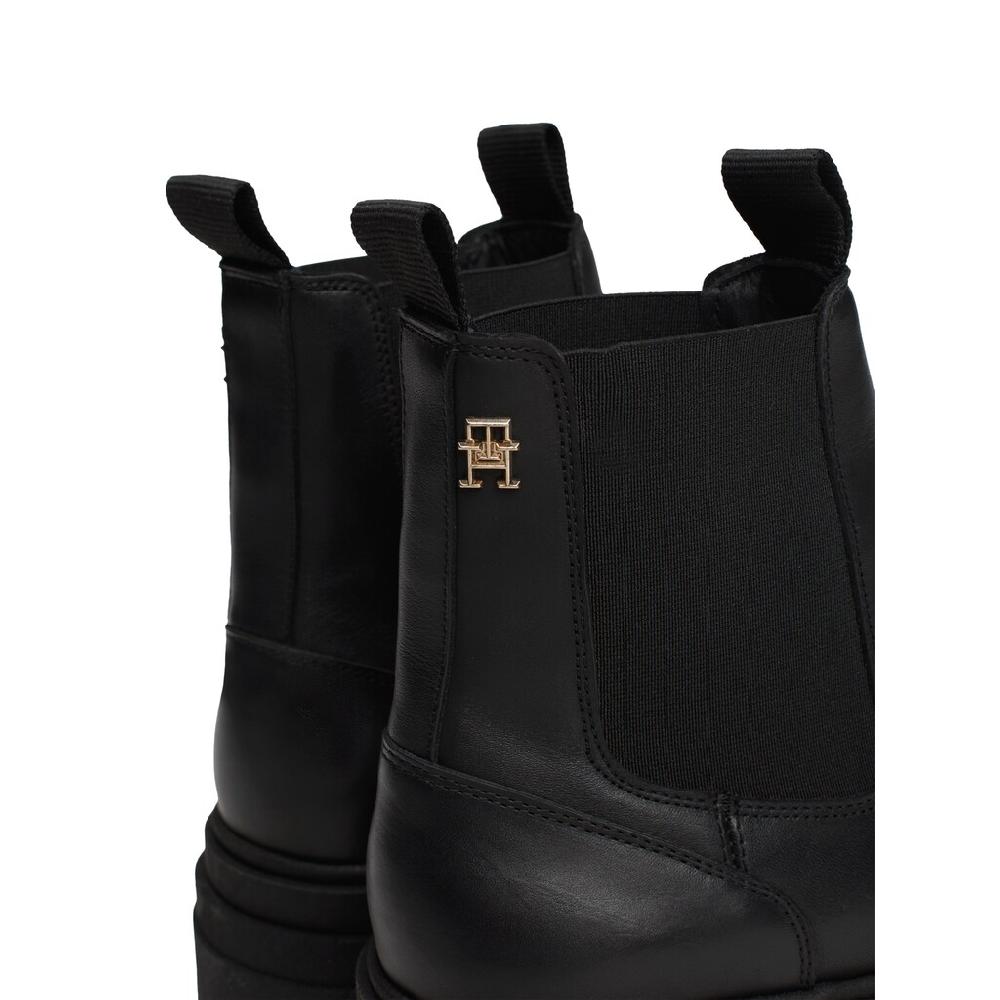 Tommy Hilfiger Chelseaboots »COMBAT LEATHER LOW CHELSEA« Blockabsatz Stiefelette Chunky Boots Mit Zwei Anziehlaschen Online Kaufen