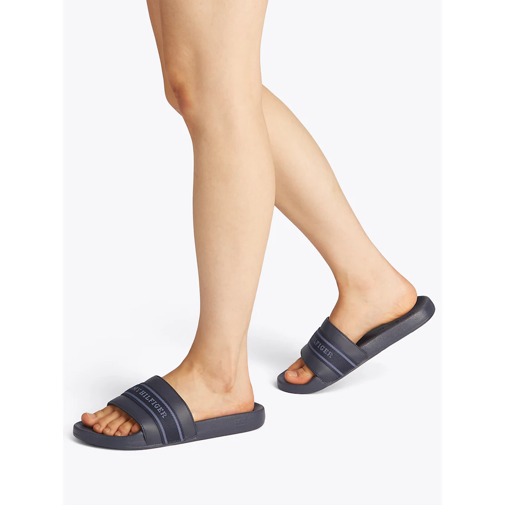 Tommy Hilfiger Pantolette »HILFIGER POOLSIDE WITH WEBBING« Plateau Sommermode Bequemschuh Flats Mit Textilband