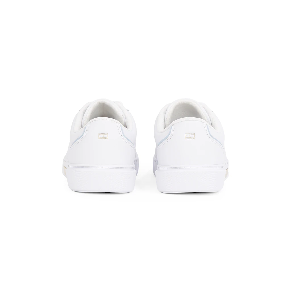 Tommy Hilfiger Plateausneaker »CHIC COURT SNEAKER« Freizeitschuh Halbschuh Schnürschuh Goldfarbenes Schmuckelement ▷ Für