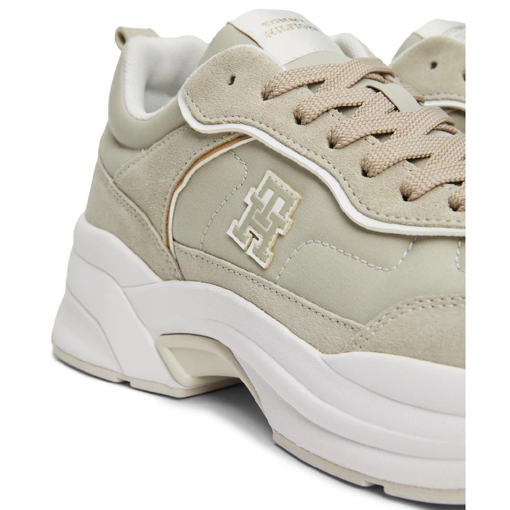 Tommy Hilfiger Plateausneaker »CHUNKY RUNNER VENTILE« Freizeitschuh Halbschuh Schnürschuh Mit TH-Monogramm Bestellen