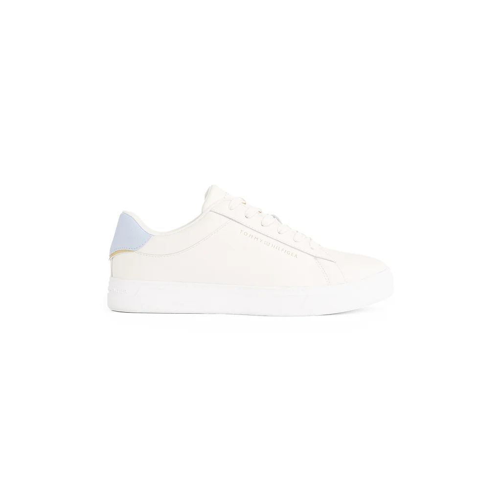 Tommy Hilfiger Plateausneaker »ESSENTIAL COURT SNEAKER« Freizeitschuh Halbschuh Schnürschuh Mit Logoschriftzug Online Bestellen