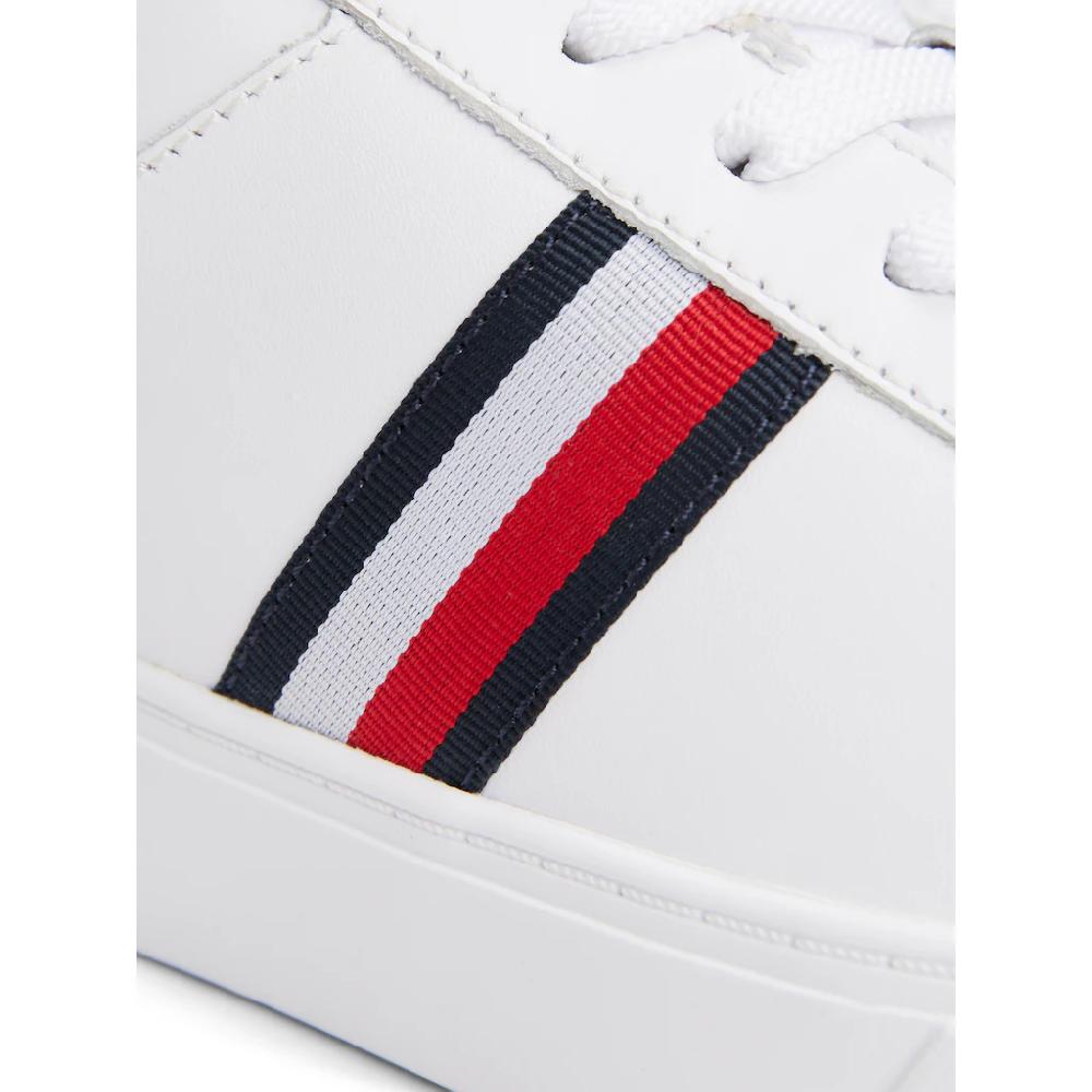 Tommy Hilfiger Plateausneaker »ESSENTIAL COURT SNEAKER STRPS« Freizeitschuh Halbschuh Schnürschuh Mit Typischen Streifen ▷ Für