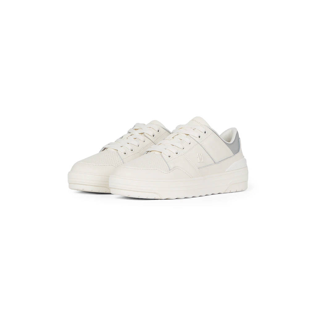Tommy Hilfiger Plateausneaker »FEMININE BASKET SNEAKER« Schnürschuh Halbschuh Freizeitschuh mit gepolstertem Schaftrand bestellen
