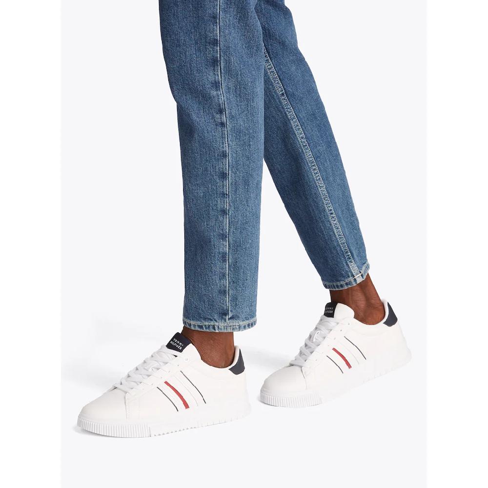 Tommy Hilfiger Plateausneaker »MODERN CUPSOLE STRIPES LTH« Freizeitschuh Halbschuh Schnürer Mit Seitlichen Streifen