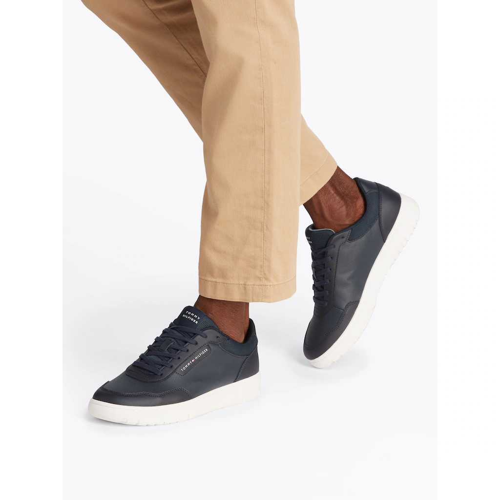Tommy Hilfiger Plateausneaker »TH BASKET CORE LTH PINPERF« Freizeitschuh Halbschuh Schnürschuh Mit Gepolstertem Schaftrand Bestellen