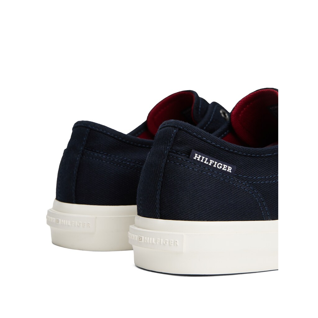 Tommy Hilfiger Plateausneaker »TH HI VULC LOW OXFORD TWILL« Freizeitschuh Halbschuh Schnürschuh Mit Label An Der Ferse