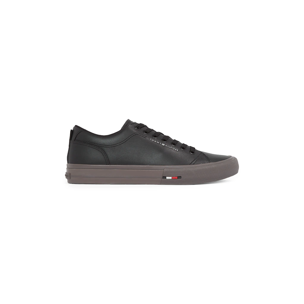 Tommy Hilfiger Plateausneaker »TH HI VULC STREET LTH PATCH« Freizeitschuh Halbschuh Schnürschuh Mit Kleiner Logoflagge Online Bestellen