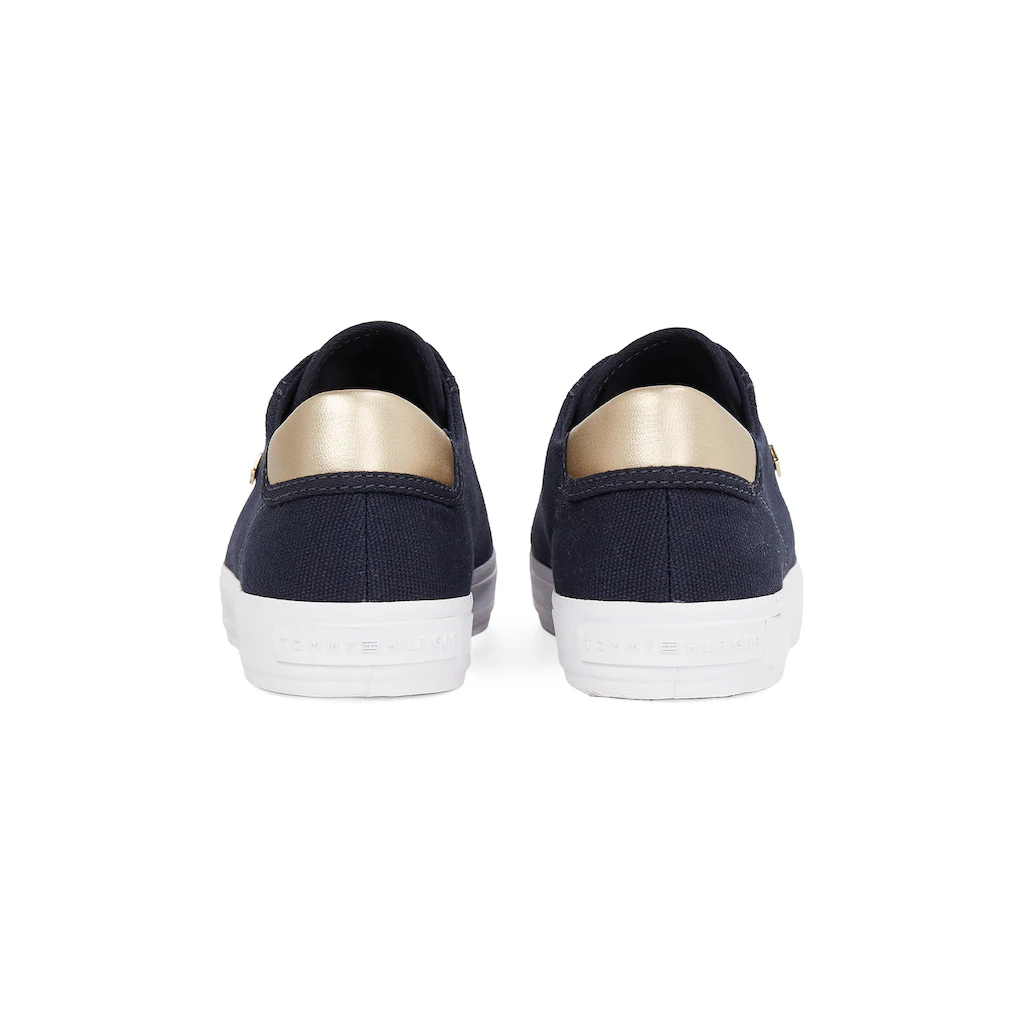 Tommy Hilfiger Plateausneaker »VULC CANVAS LACE UP SNEAKER« Freizeitschuh Halbschuh Schnürschuh In Schmaler Form
