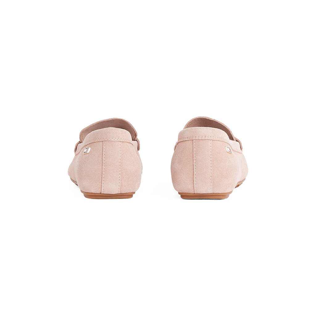 Tommy Hilfiger Slipper »FLAG SOFT SUEDE DRIVER LOAFER« Schlupfschuh Bequemschuh Mokassin Flats Mit Modischen Zierriegel