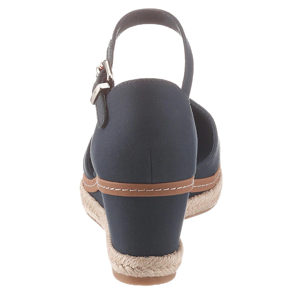 Tommy Hilfiger Spangenpumps »BASIC CLOSED TOE MID WEDGE« Riemchensandale Keilabsatz Sommerschuh Mit Verstellbarer Schnalle ▷ Für