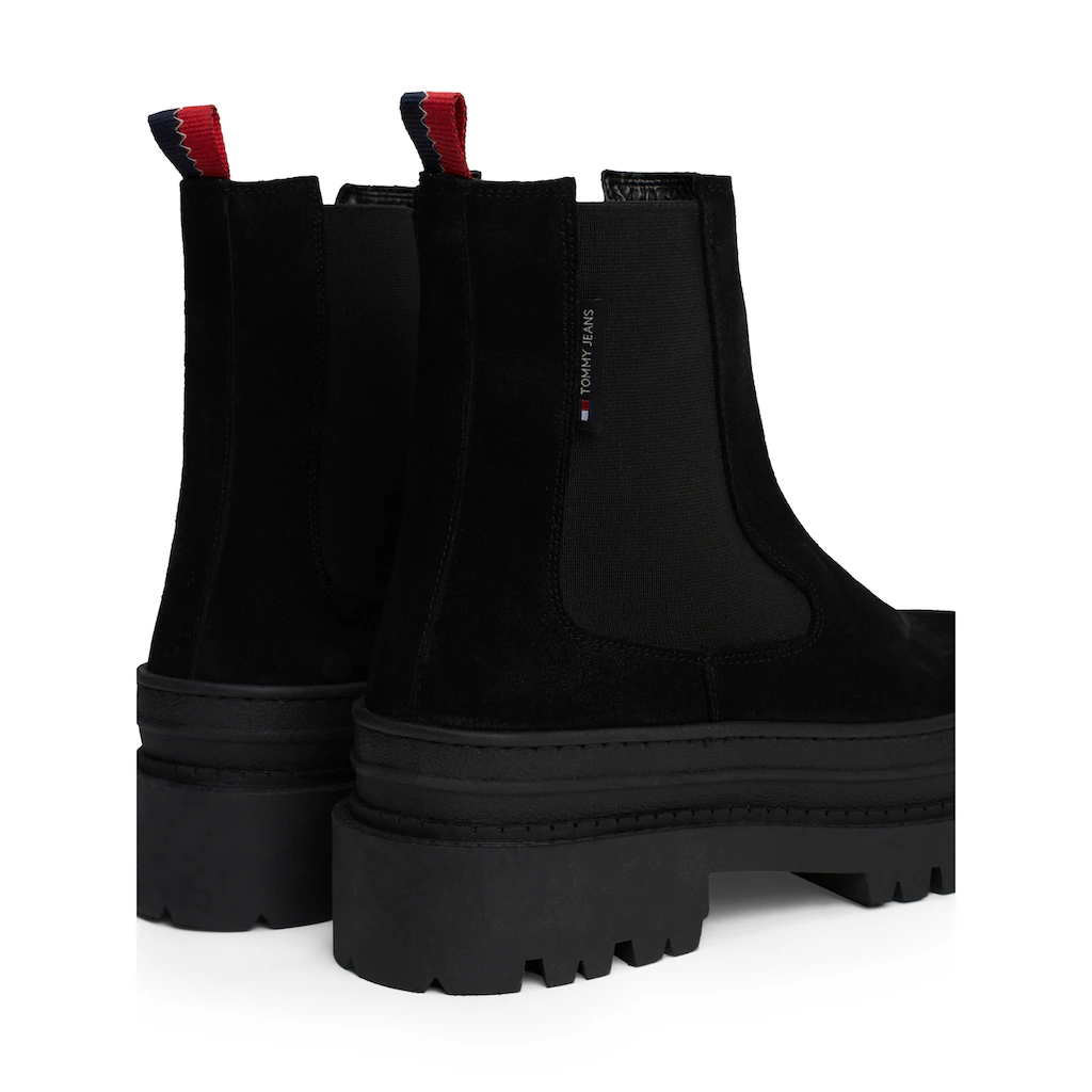 Tommy Jeans Chelseaboots »TJW FOXING CHELSEA SUEDE« Blockabsatz Schlupfboots Stiefelette Mit Bunter Anziehlasche Online Bestellen