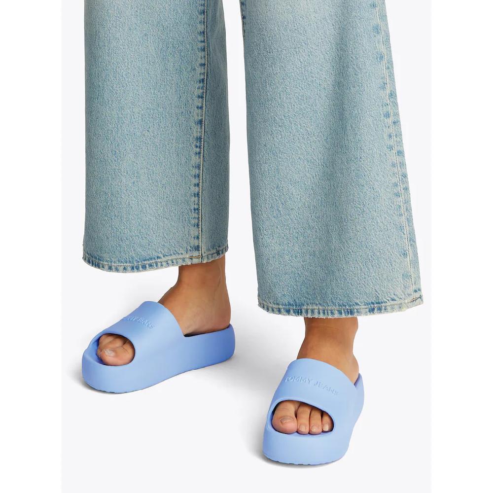 Tommy Jeans Pantolette »TJW CHUNKY POOL SLIDE ESS« Plateau Sommerschuh Schlupfschuh Bequemschuh Logoschriftzug