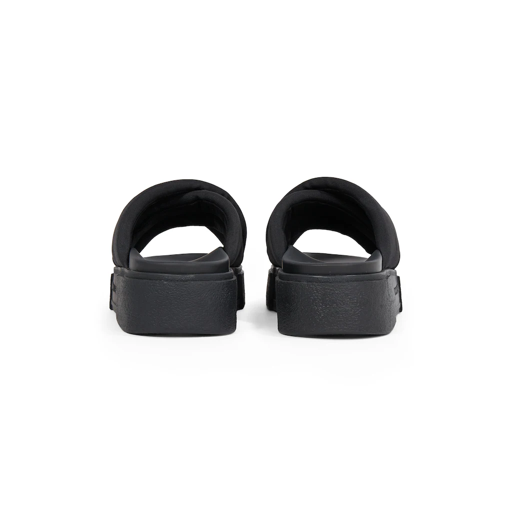 Tommy Jeans Pantolette »TJW FLATFORM SANDAL« Plateau Sommerschuh Schlüpfschuh Mit Wattierten Bandagen