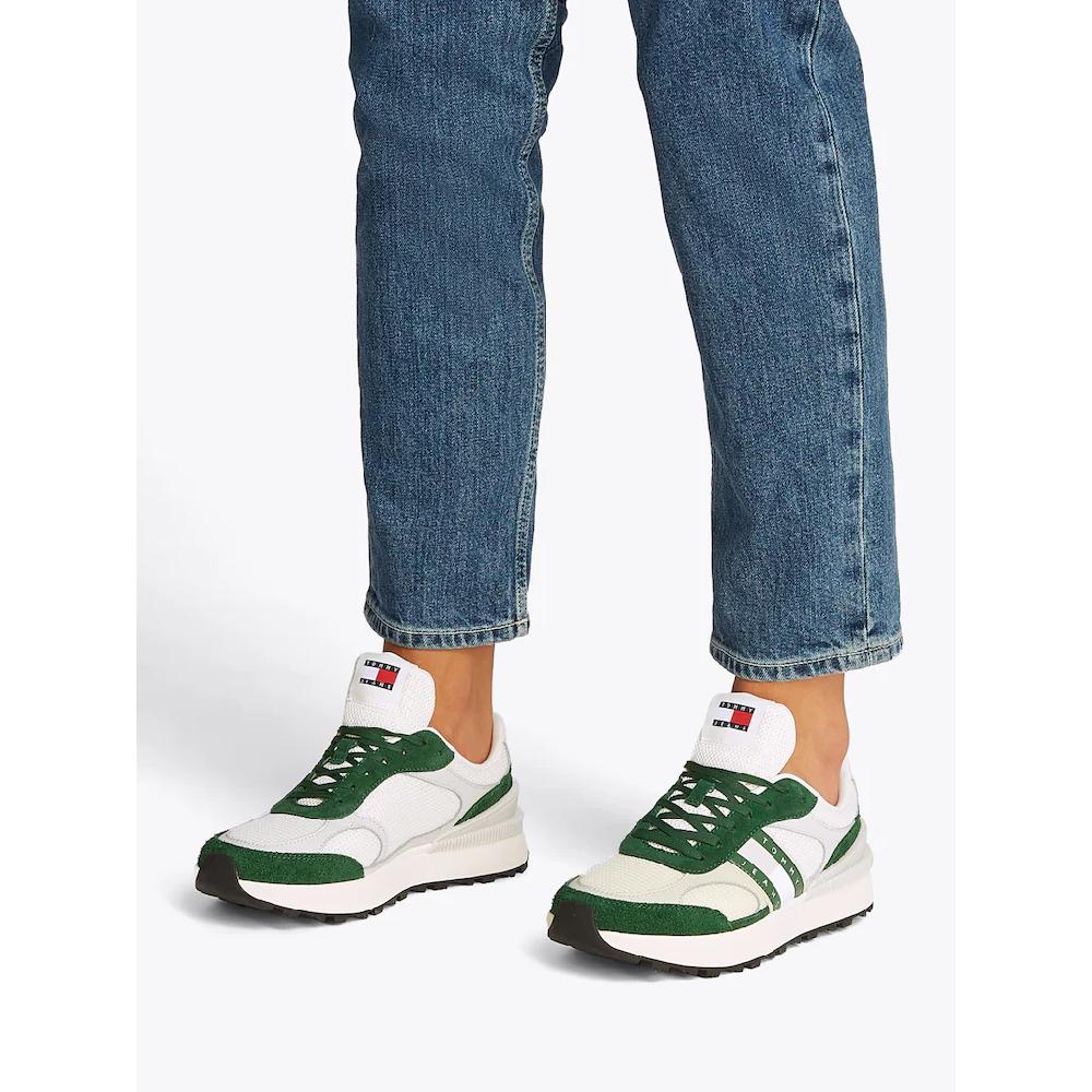 Tommy Jeans Plateausneaker »TJM TECHNICAL RUNNER ESS« Freizeitschuh Halbschuh Schnürschuh Mit Gepolstertem Schaftrand ▷ Für