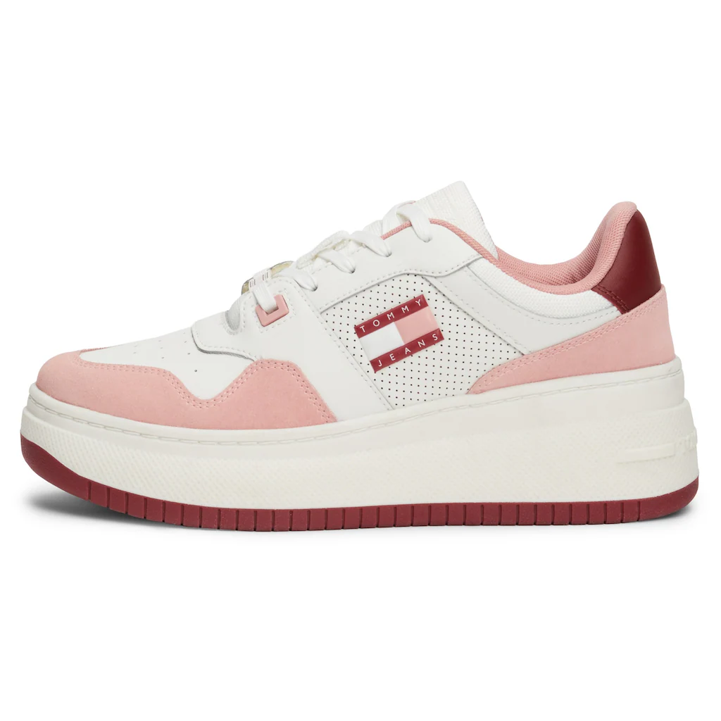Tommy Jeans Plateausneaker »TJW RETRO BASKET FLATFORM MIX« Freizeitschuh Halbschuh Schnürschuh mit Logo-Flagge ▷ für