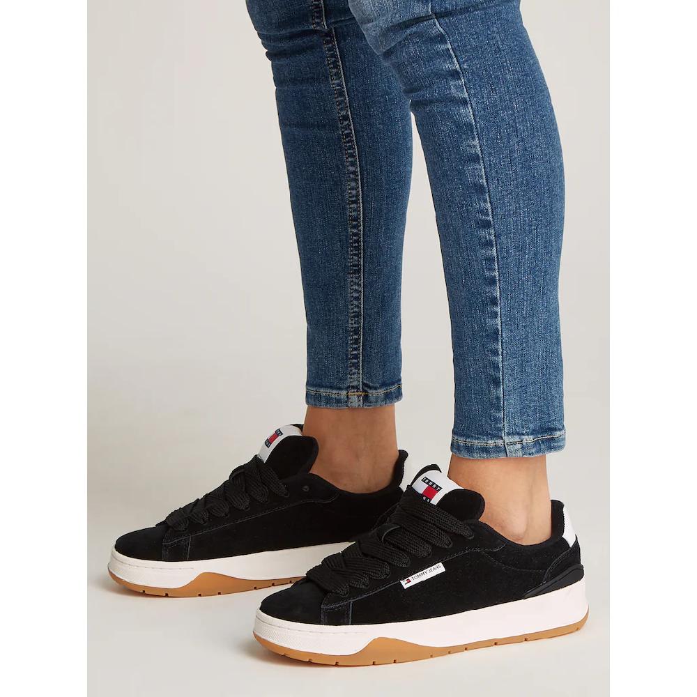 Tommy Jeans Plateausneaker »TJW SKATE SNEAKER« Freizeitschuh Halbschuh Schnürschuh Mit Gepolstertem Schaftrand Online Bestellen