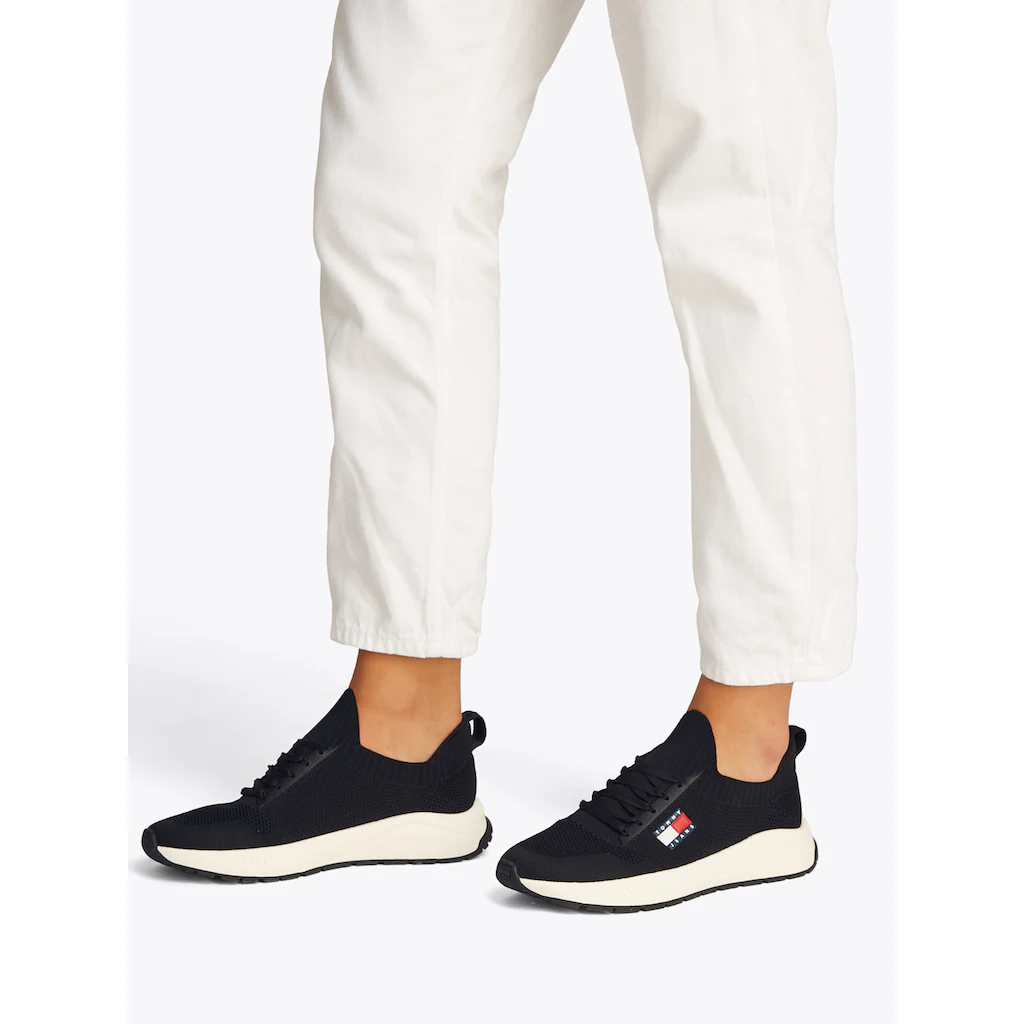 Tommy Jeans Slip-On Sneaker »TJM RUNNER KNTITTED« Freizeitschuh Halbschuh Schlipper Mit Aufgesetzter Schnürung