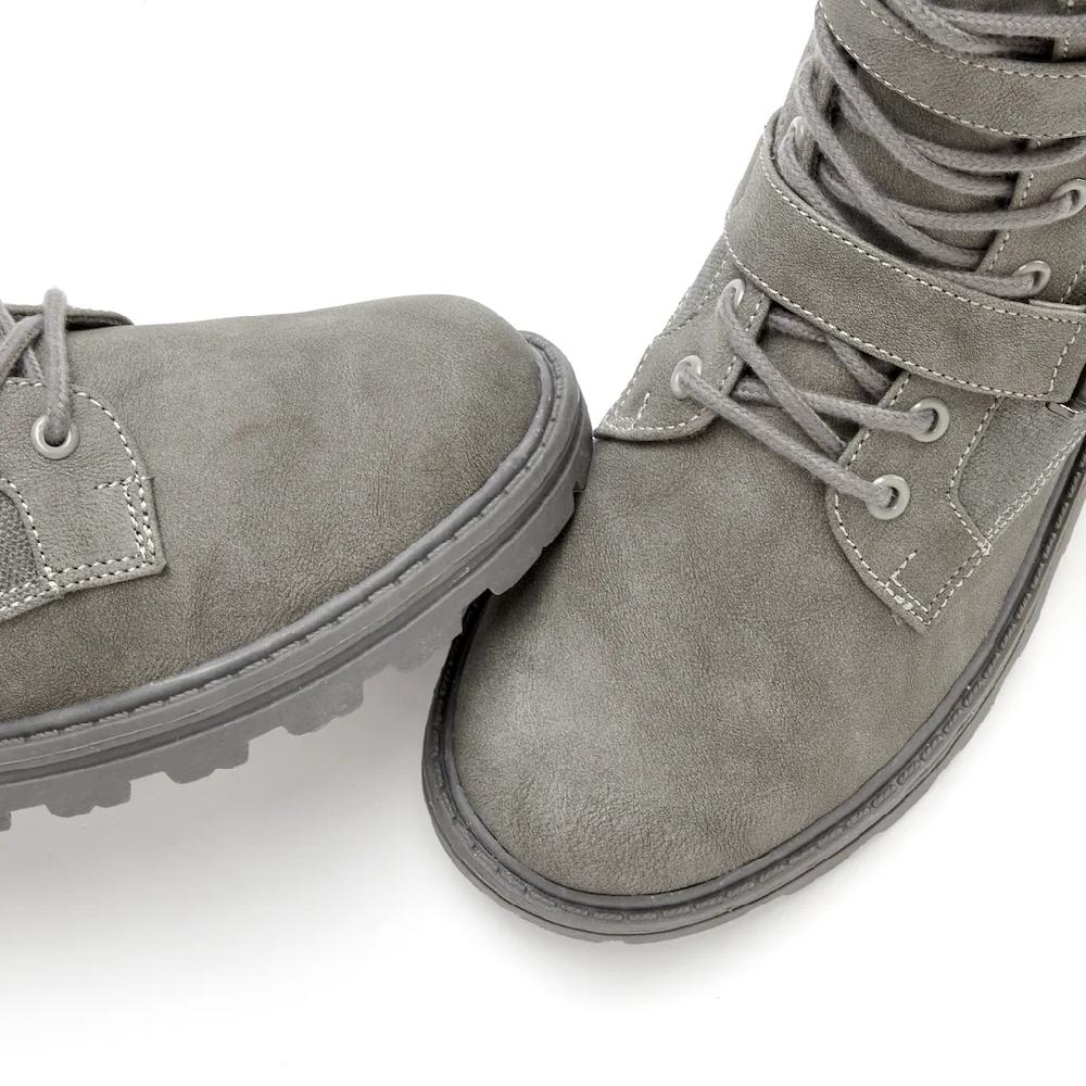 Vivance Stiefelette »Stiefel Boots« Mit Modischen Zierschnallen VEGAN