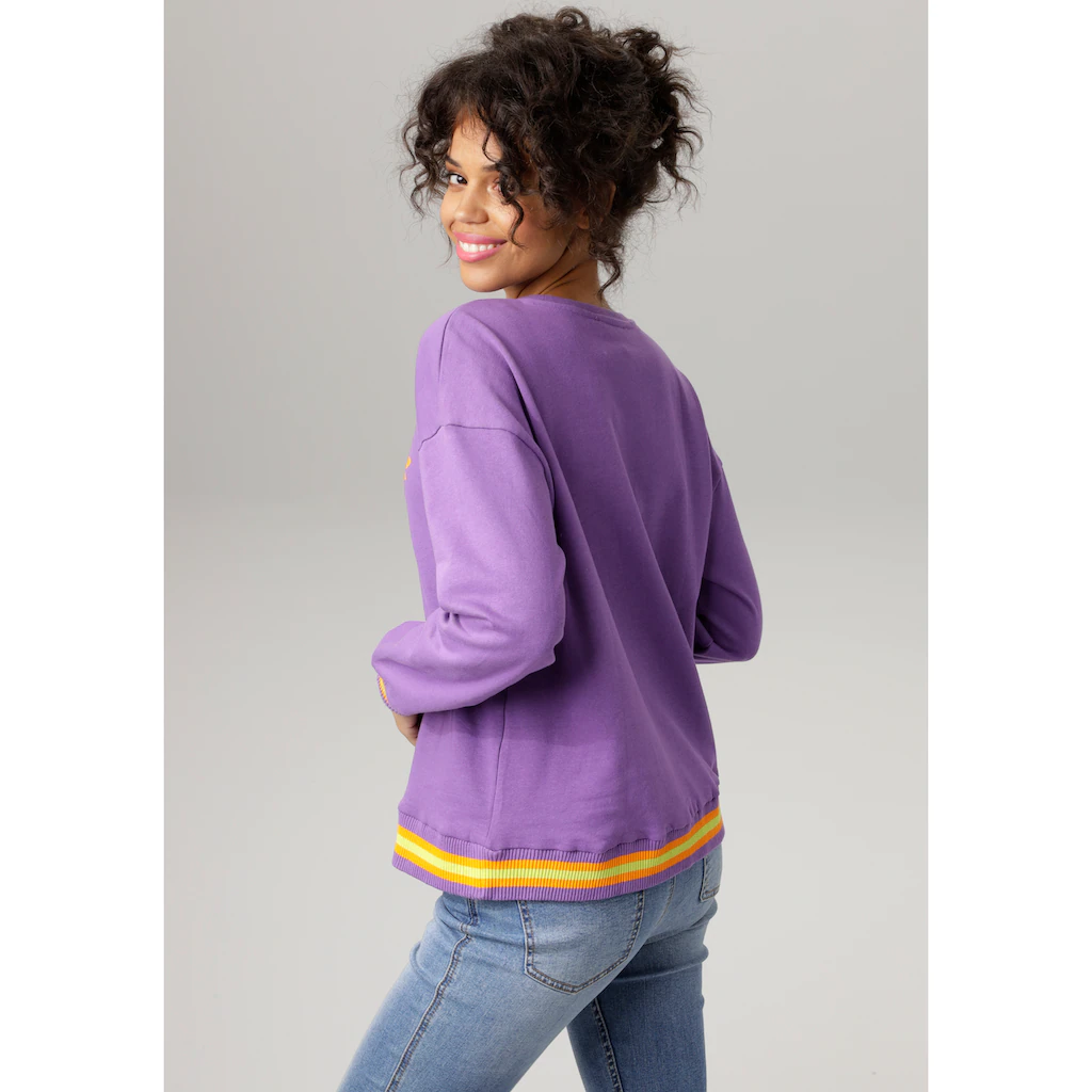 Aniston CASUAL Sweatshirt Frontdruck Mit Abstrakter Seerose Und Schriftzug