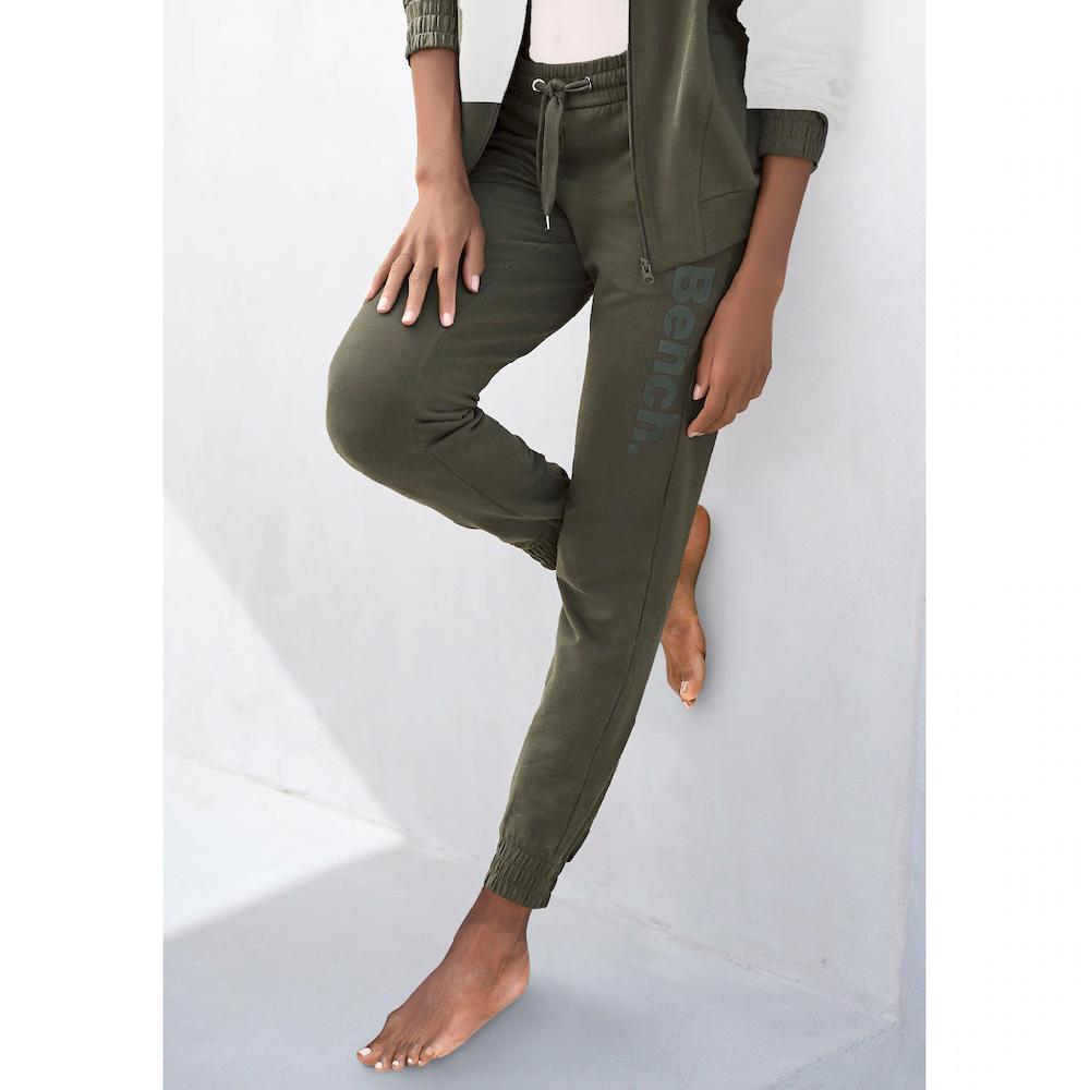 Bench. Loungewear Homewearhose mit Reißverschluss Taschen Loungeanzug Bench. Loungewear Homewearhose mit Reißverschluss Taschen Loungeanzug