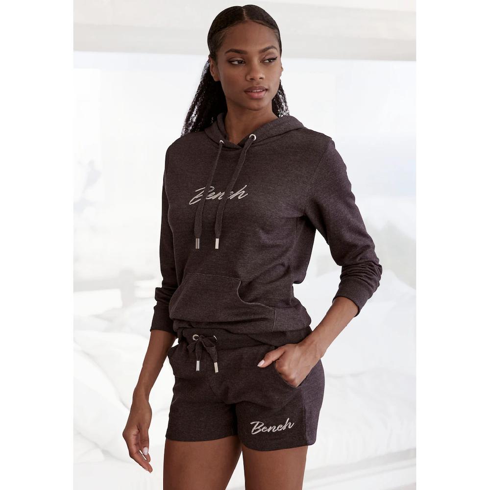 Bench. Loungewear Kapuzensweatshirt mit glänzender Logostickerei Loungewear Loungeanzug