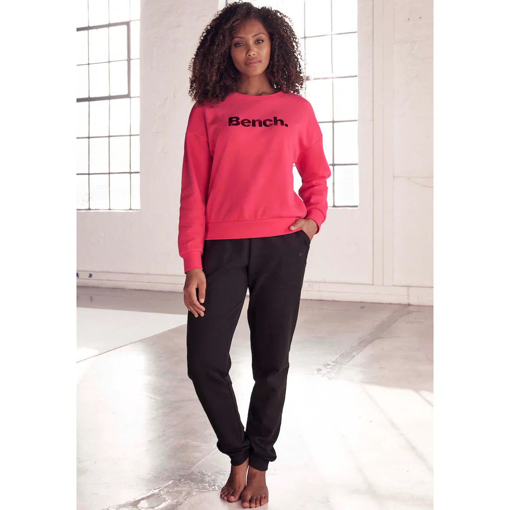 Bench. Loungewear Sweatshirt Mit Glänzendem Logodruck Loungewear