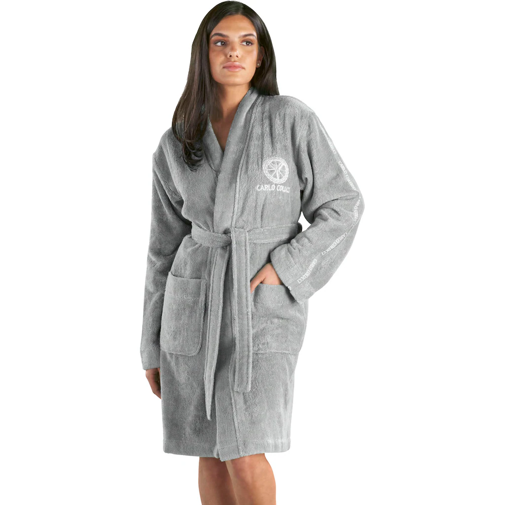 CARLO COLUCCI Damenbademantel »Vito ideal für Sauna & Spa Hotelbademantel Morgenmantel« (1 St.) Logostickerei auf Brust Schriftzug auf Ärmeln Uni-Farben Baumwolle