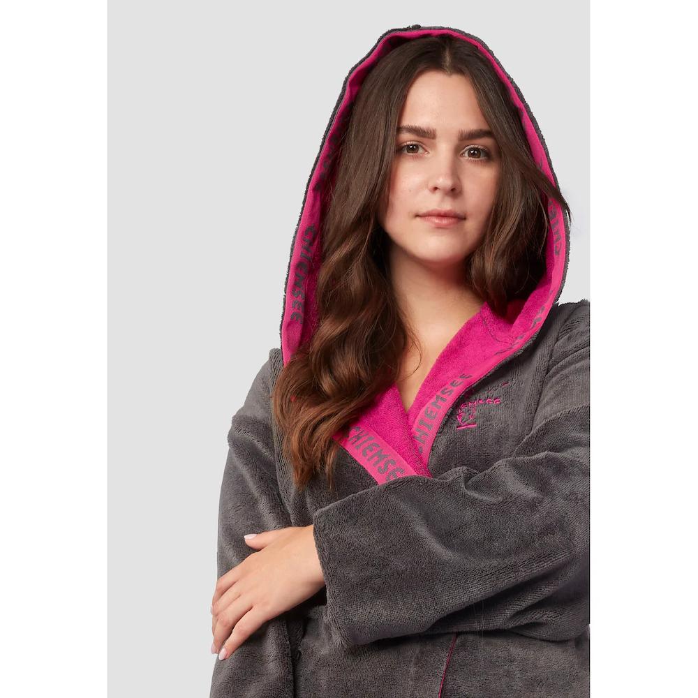 Chiemsee Damenbademantel »Nazare Ideal Für Sauna & Spa Hotelbademantel Morgenmantel« (1 St.) Aus Kuschelweichem Velours Und Saugstarkem Frottier