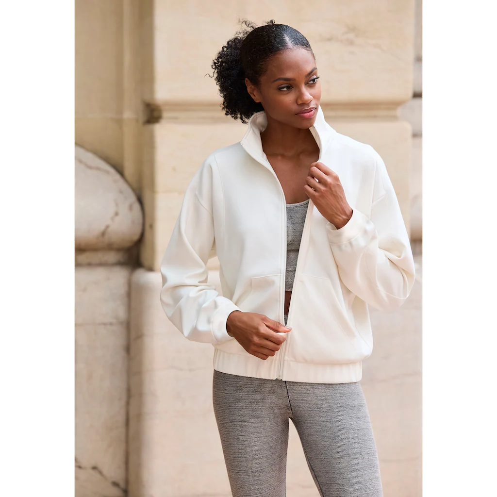 Copenhagen Studios Sweatjacke aus hochwertigem Material