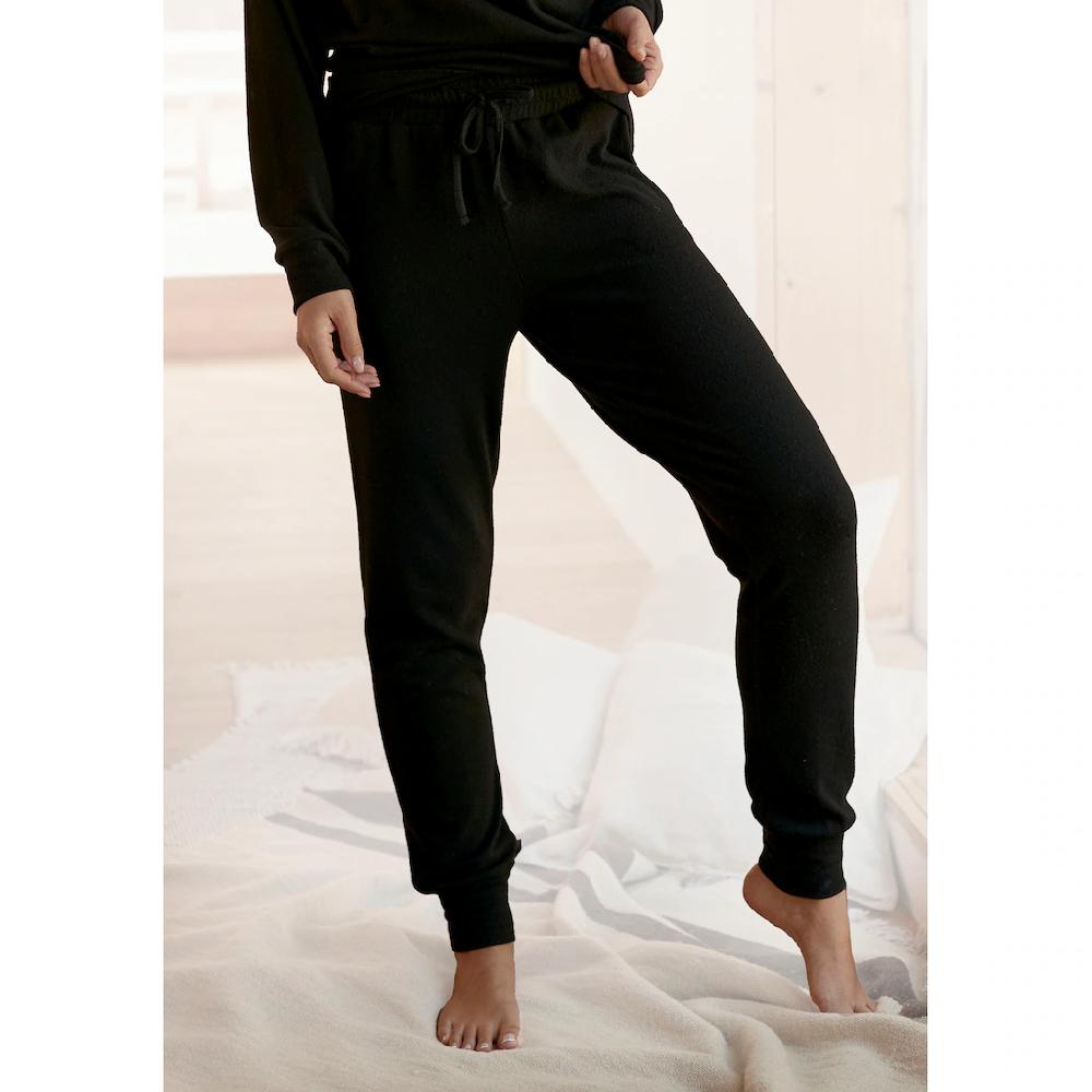 LASCANA Loungehose Relaxhose mit seitlichen Taschen