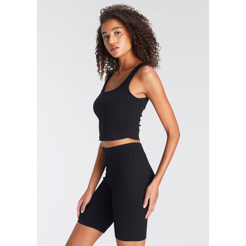 LASCANA Shorty Bestehend Aus Top Und Shorts Aus Rippmaterial Homewear-Set