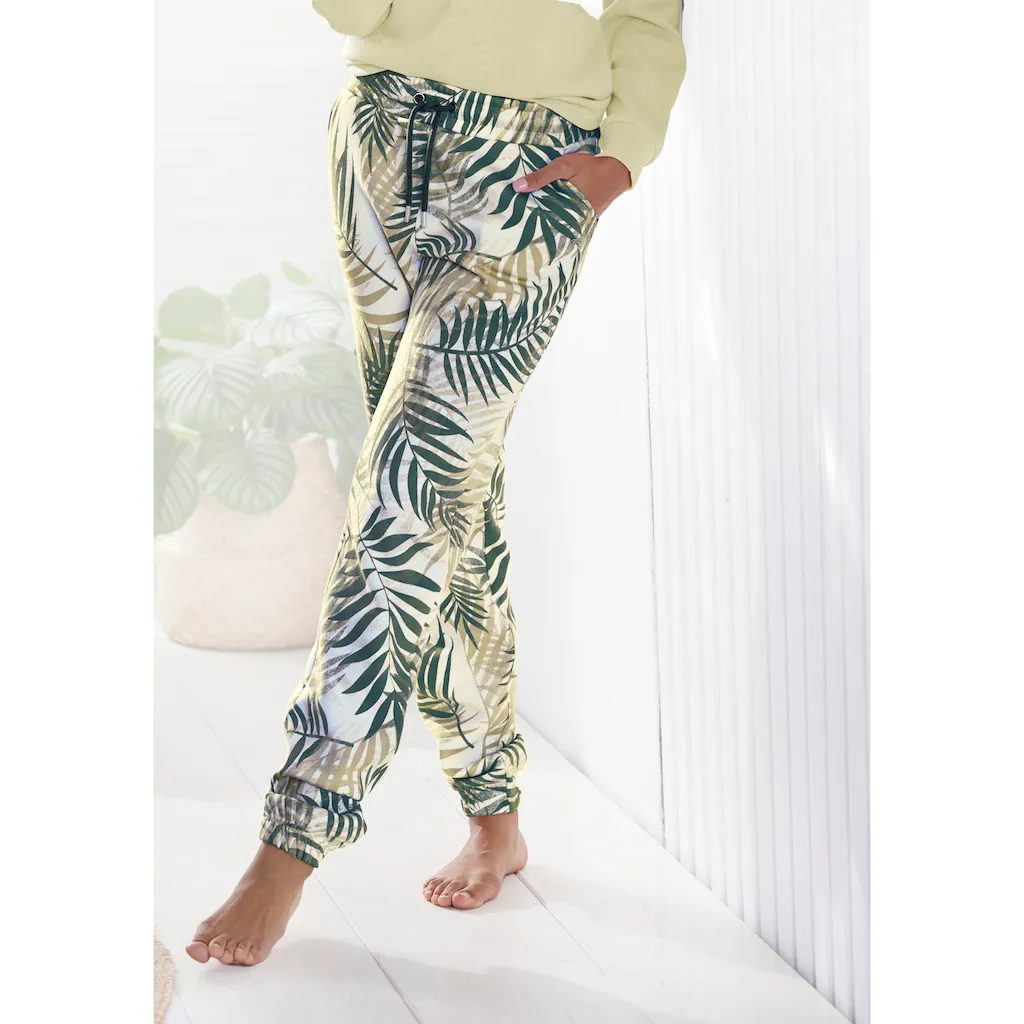 LASCANA Sweatpants (1 tlg.) Loungehose mit Allover-Druck Loungewear