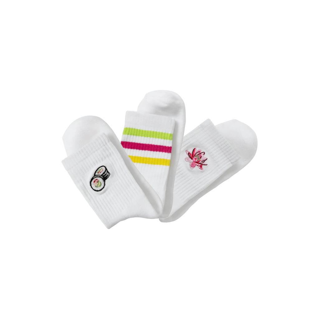 LASCANA Tennissocken (Packung 3 Paar) Mit Frotteesohle Und Stickerei