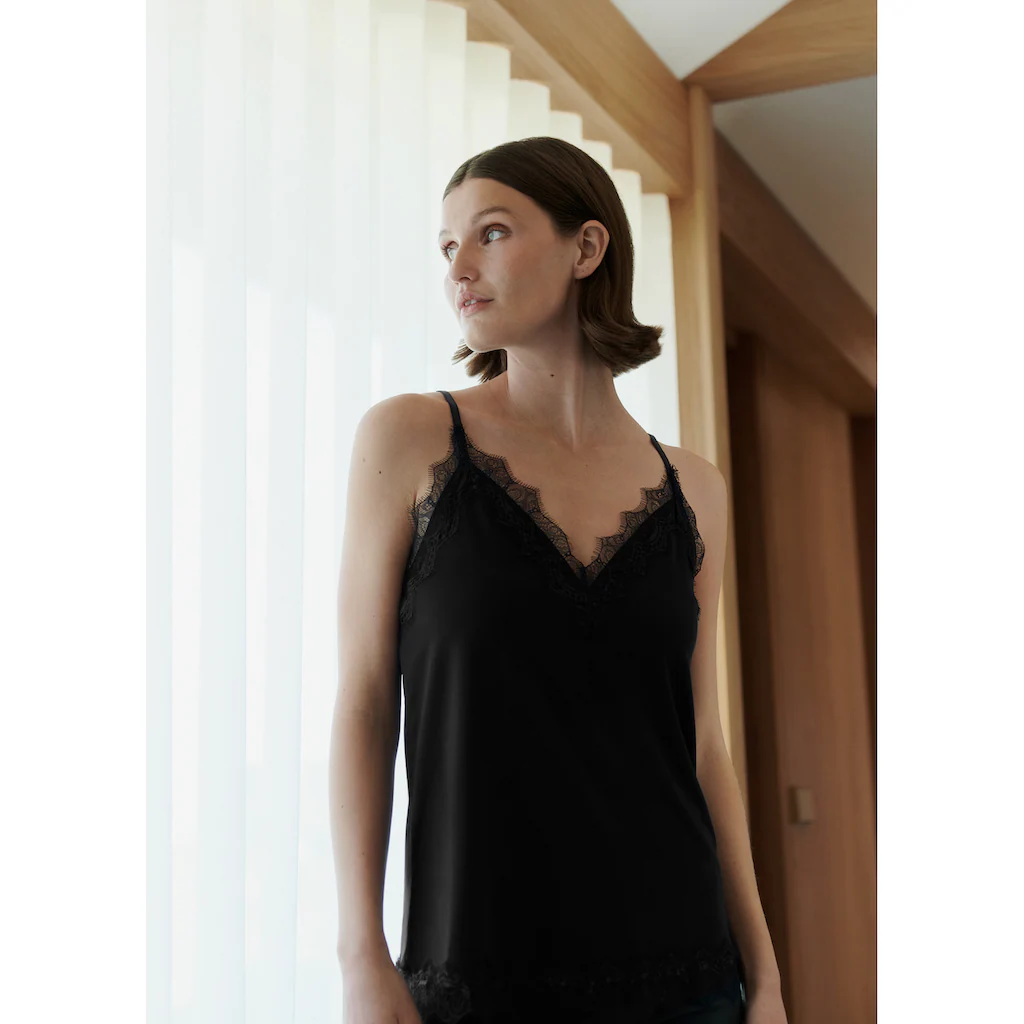 Rosemunde Unterhemd »Billie Strap Top« Wunderschöner Vintage-Spitzenbesatz An Ausschnitt Und Saum Online Bestellen