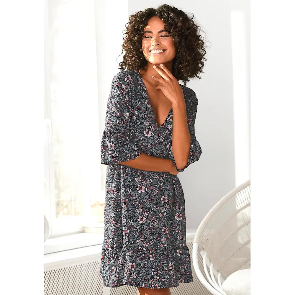 s.Oliver Bodywear Nachthemd mit tiefen V-Ausschnitt